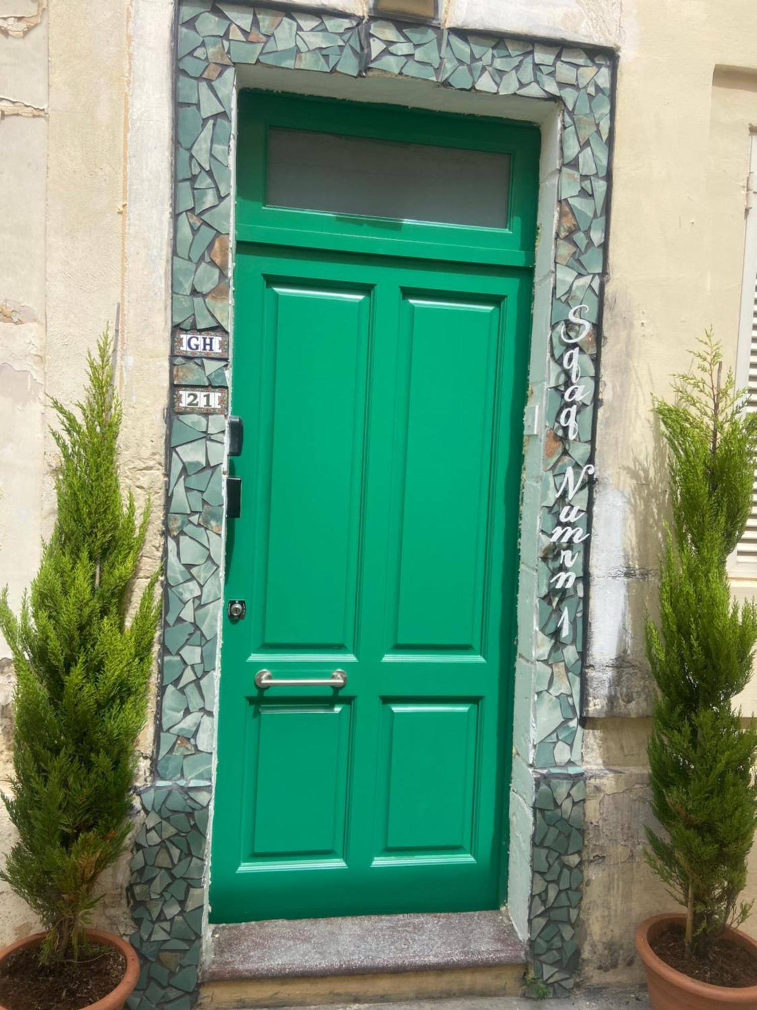 Hotel Sqaq Numru 1 Accomodation Rabat Exterior foto